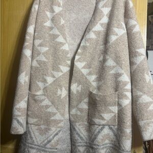 Frye Beige and White Geometric Cardigan